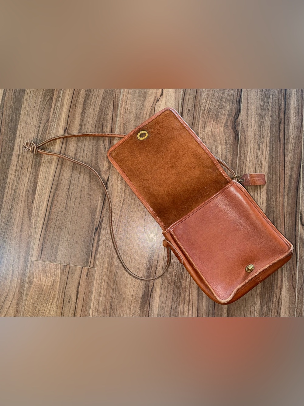 🤎RARE VINTAGE Coach British Tan Leather Companion Crossbody Bag USA Made🤎 - Picture 3 of 6